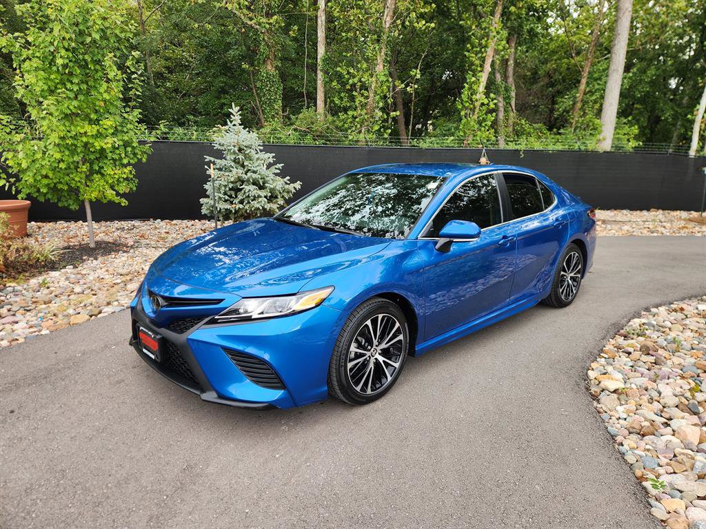 Used 2020 Toyota Camry SE