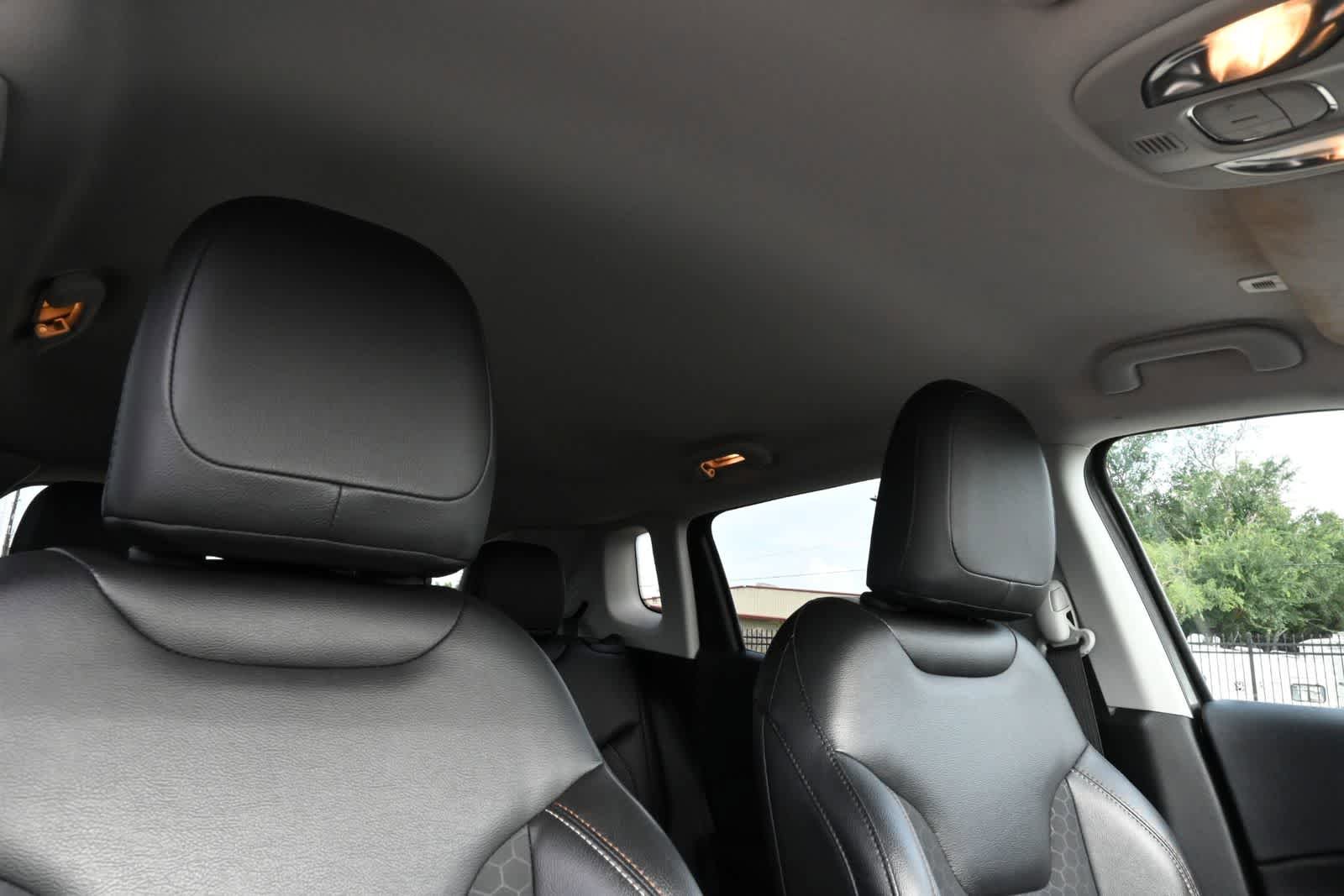 Used 2019 Jeep Compass Latitude w/ Popular Equipment Group AWD/4WD image 25