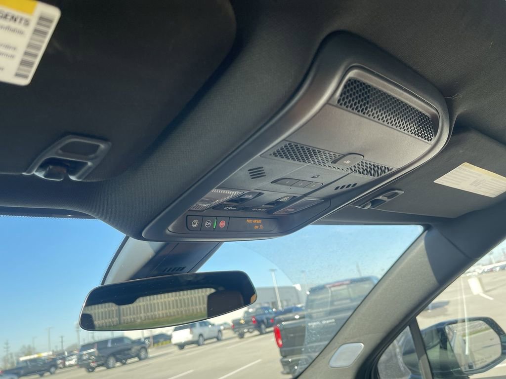 Certified 2023 Cadillac XT5 Premium Luxury w/ LPO, Floor Liner Package image 22