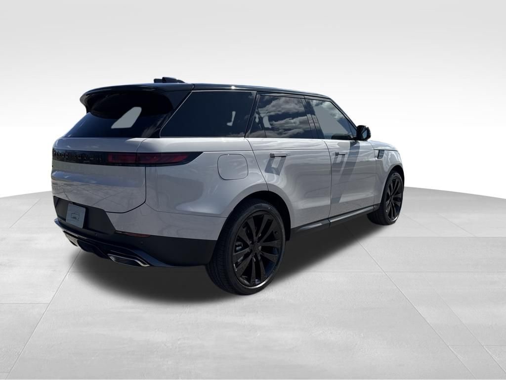 New 2026 Land Rover Range Rover Sport SE image 7