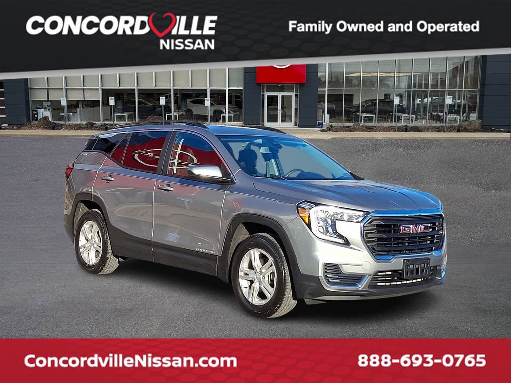 Used 2023 GMC Terrain SLE w/ Driver Convenience Package image 1