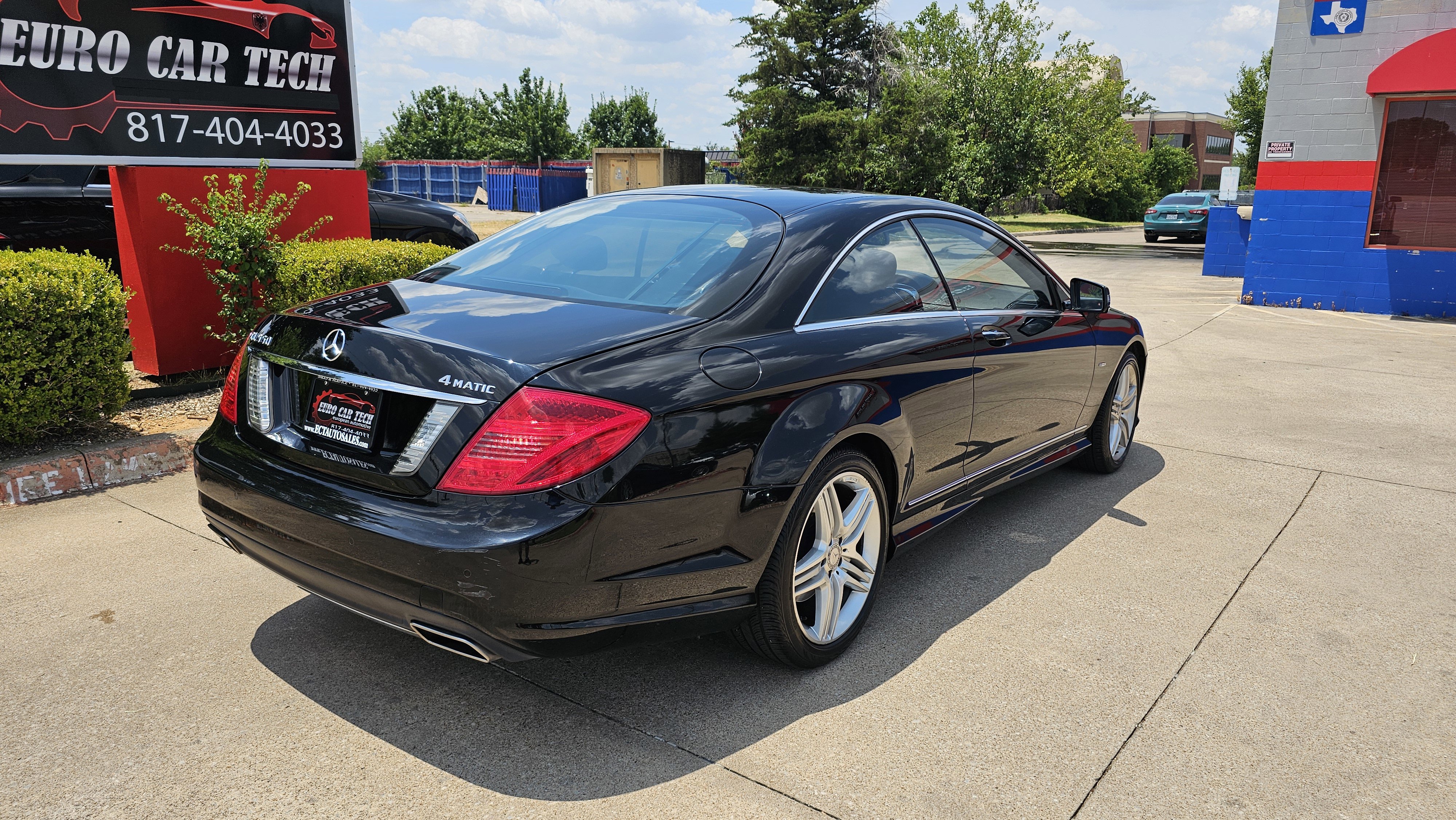 Used 2012 Mercedes-Benz CL 550 4MATIC w/ Sport Pkg image 8