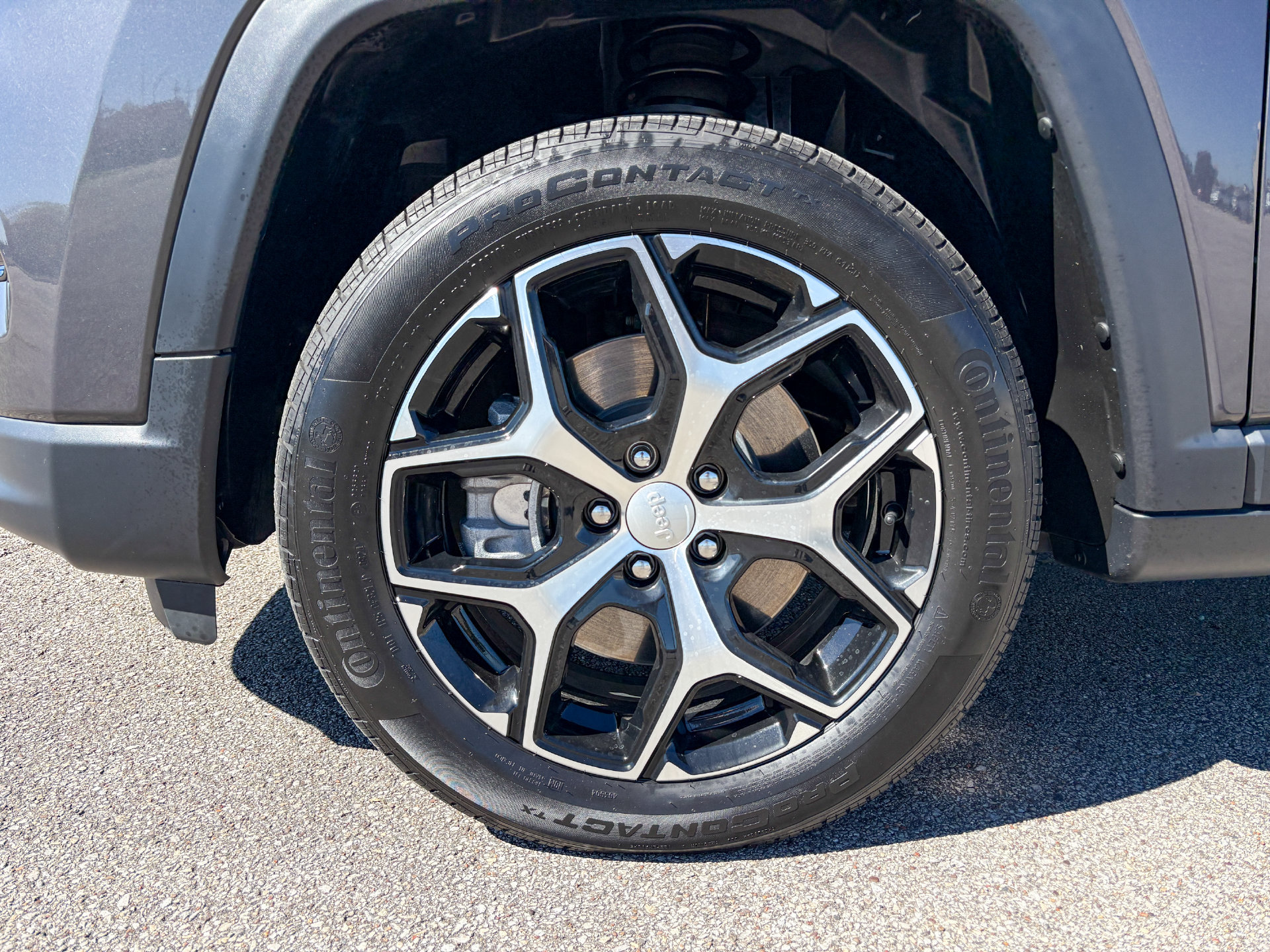 Used 2024 Jeep Compass Limited AWD/4WD image 26
