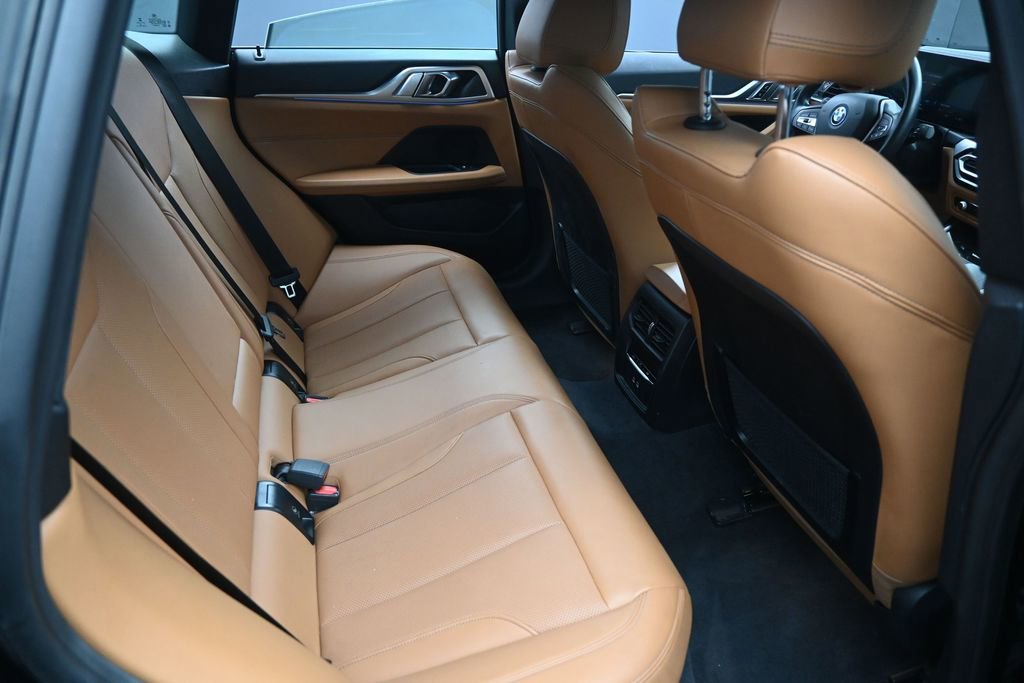 Used 2022 BMW i4 eDrive40 w/ Premium Package RWD image 27