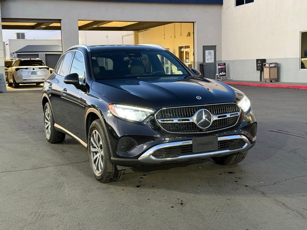 Used 2024 Mercedes-Benz GLC 300 w/ Winter Package