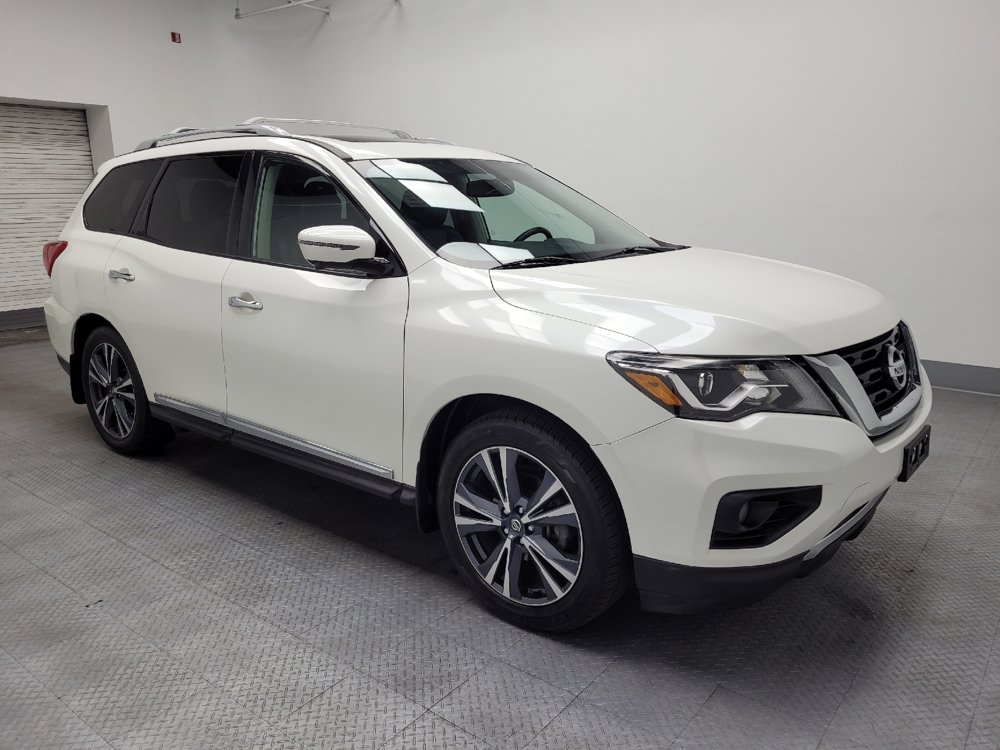 Used 2019 Nissan Pathfinder Platinum FWD image 11