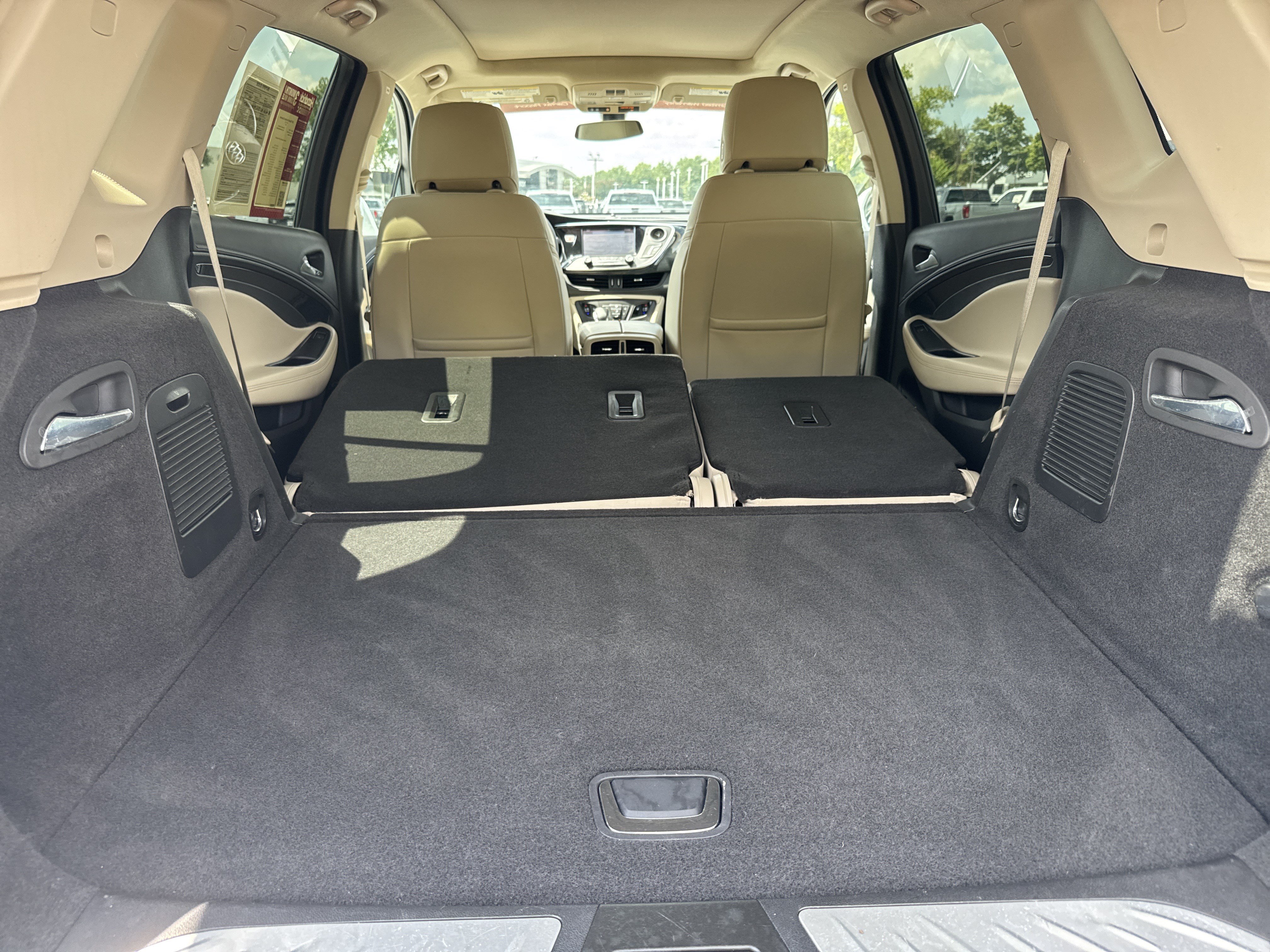 Used 2017 Buick Envision Essence FWD image 33