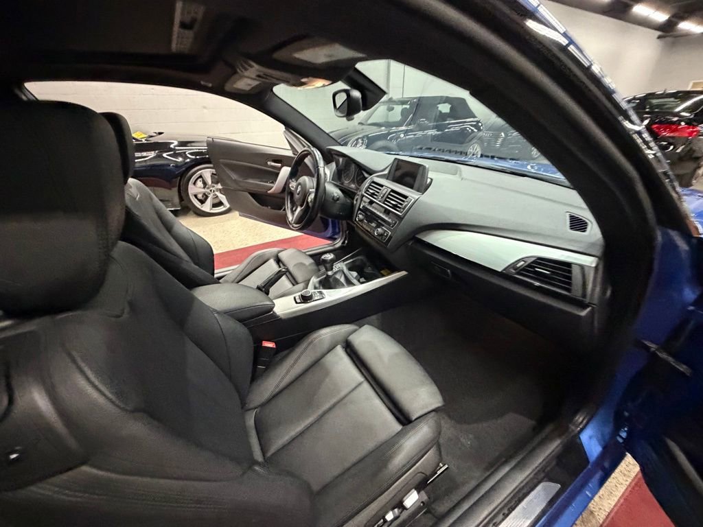 Used 2016 BMW M235i Coupe image 40