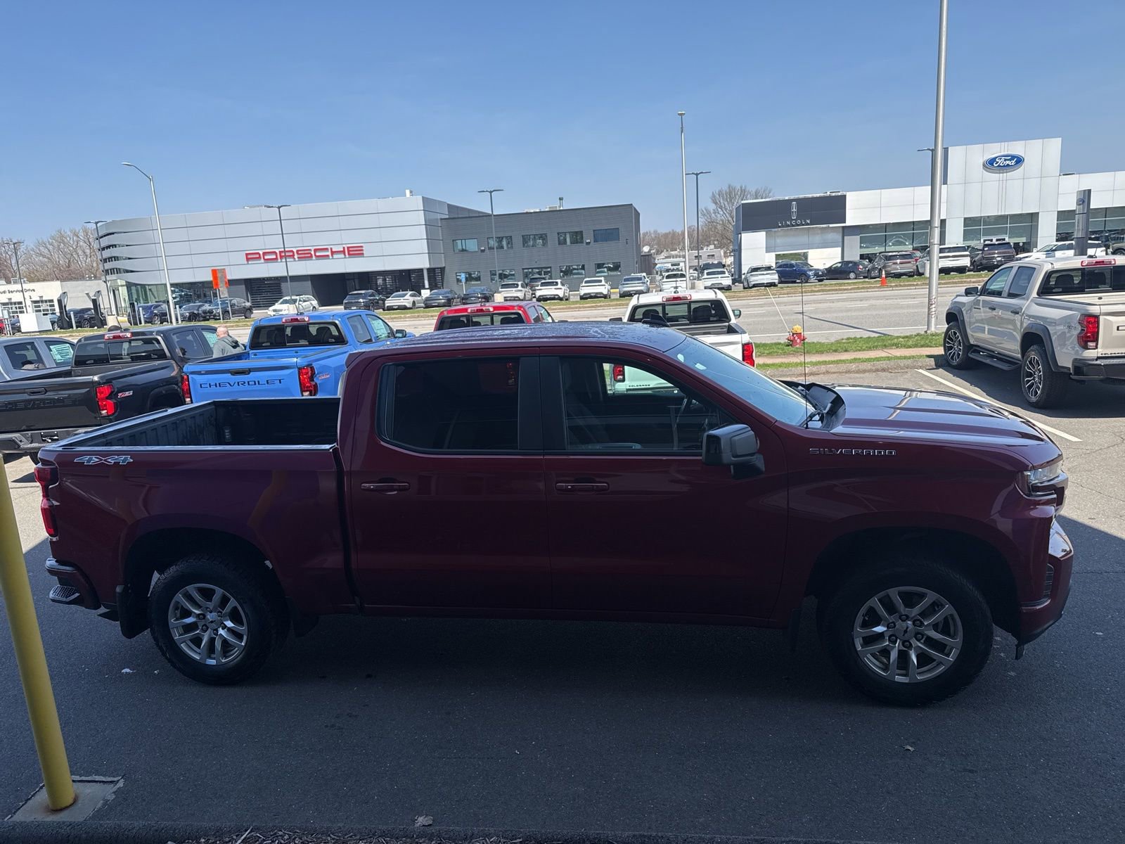 Used 2019 Chevrolet Silverado 1500 RST w/ All-Star Edition AWD/4WD image 5