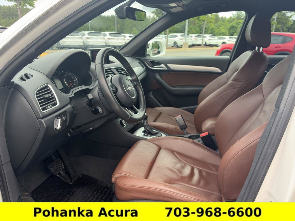 Used 2018 Audi Q3 2.0T Premium Plus w/ Premium Plus Package AWD/4WD image 22