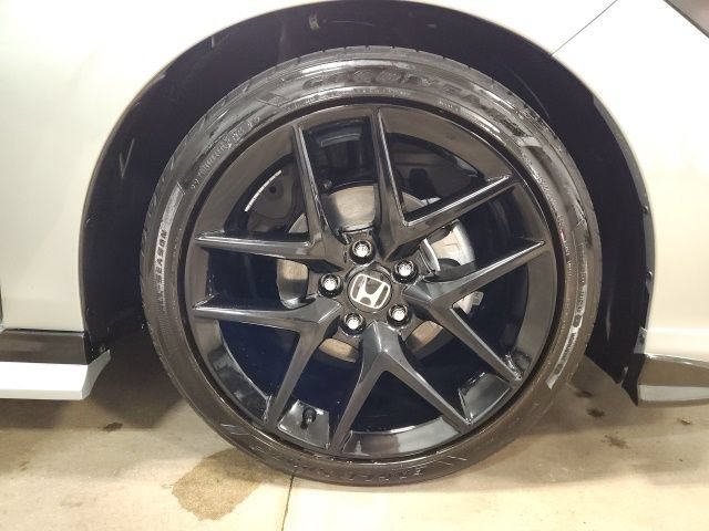 Certified 2025 Honda Civic Sport image 31