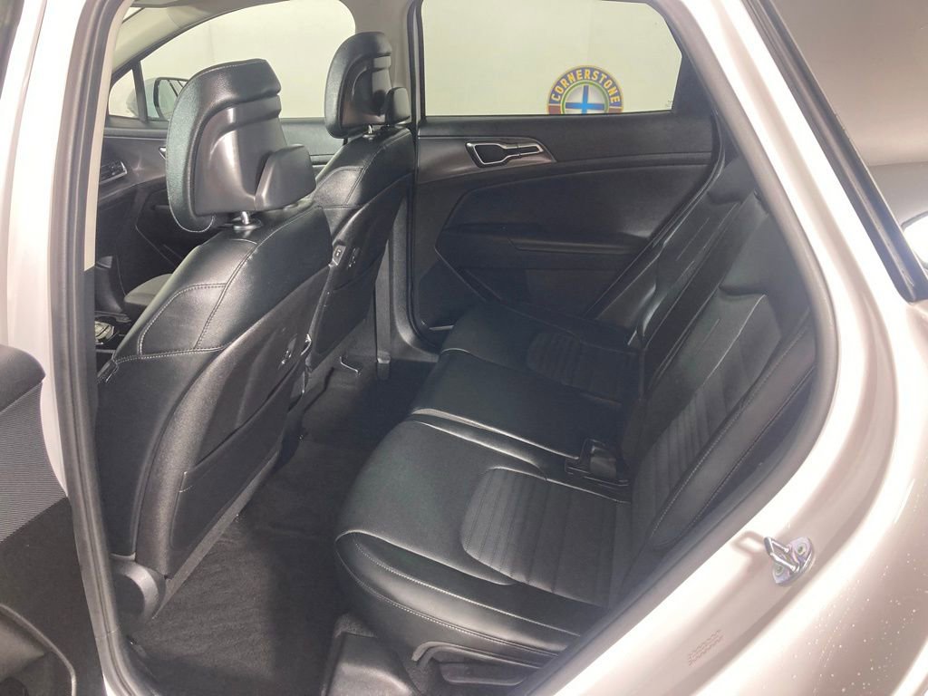 Certified 2023 Kia Sportage SX image 13