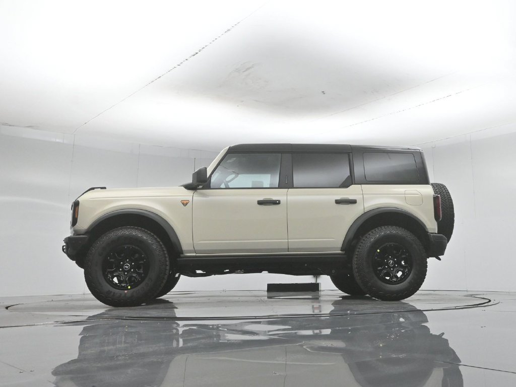 New 2026 Ford Bronco Badlands w/ Wildtrak Package AWD/4WD image 51