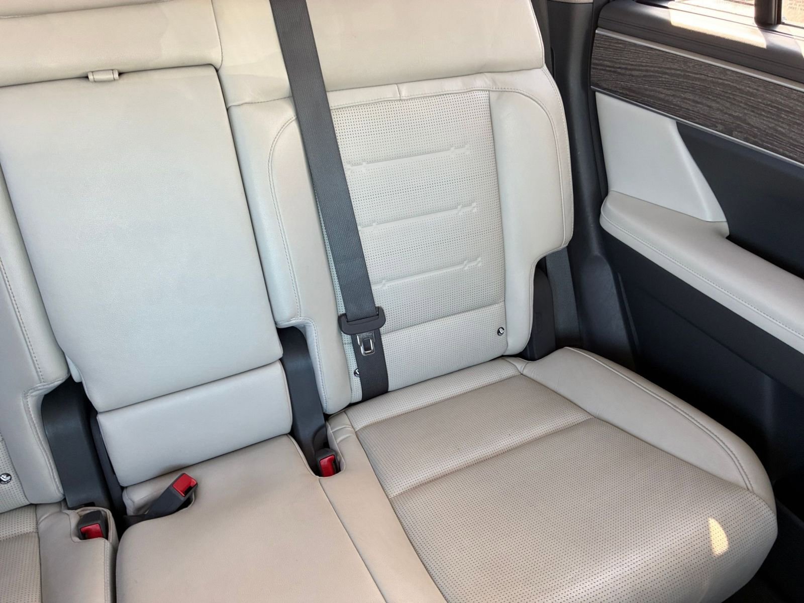 Used 2024 Hyundai Santa Fe Limited image 42