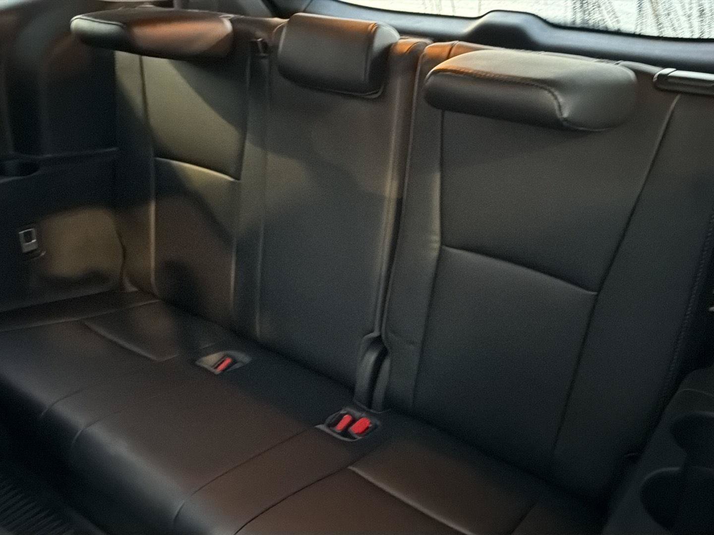 Used 2022 Toyota Highlander Platinum FWD image 12