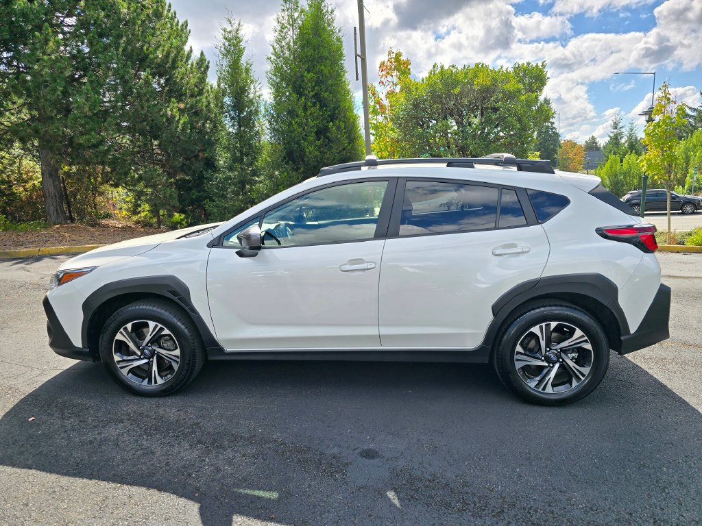 Used 2024 Subaru Crosstrek 2.0i Premium w/ Popular Package #3 AWD/4WD image 4