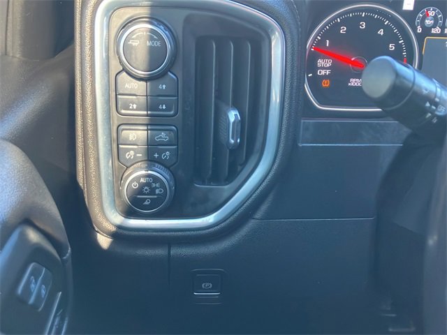 Used 2021 Chevrolet Silverado 1500 High Country w/ Z71 Off-Road Package image 31