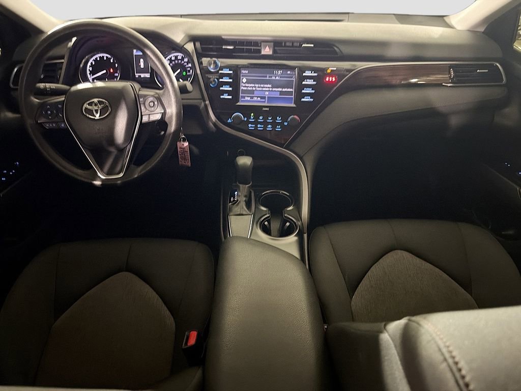 Used 2020 Toyota Camry LE FWD image 23