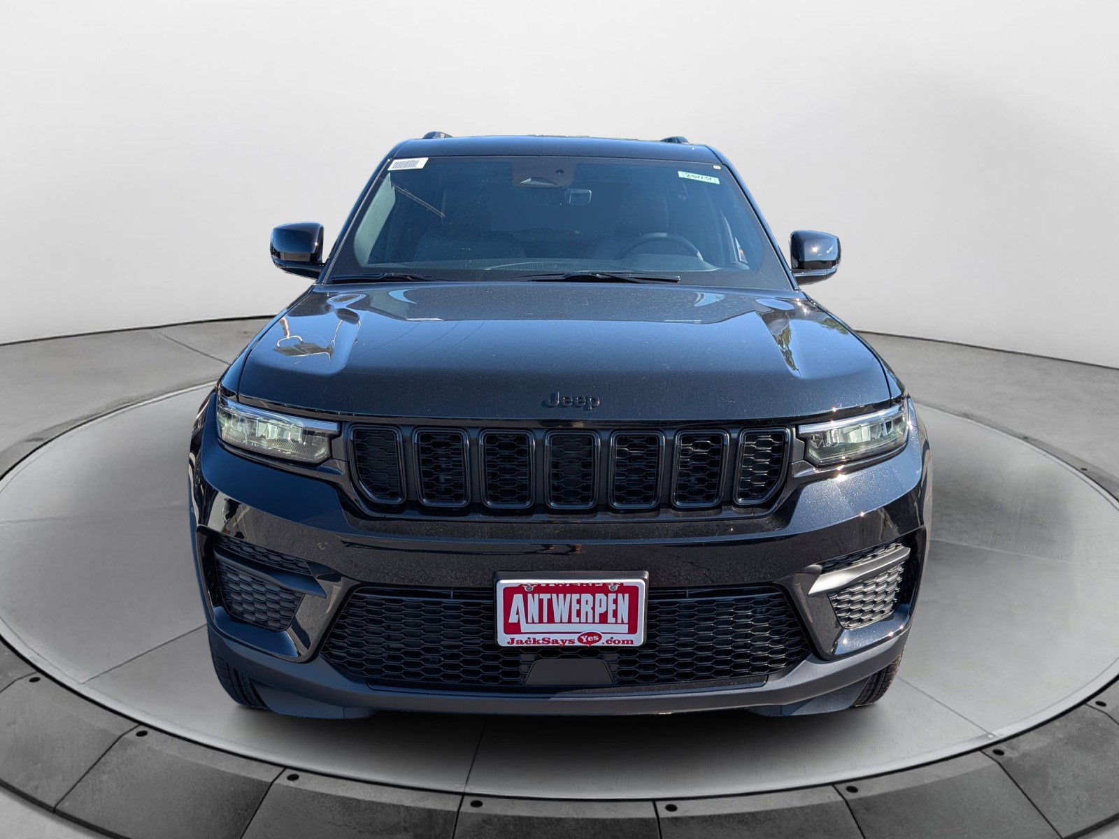 New 2025 Jeep Grand Cherokee Altitude AWD/4WD image 7
