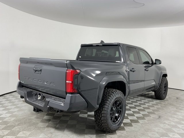 Used 2025 Toyota Tacoma SR5 image 5
