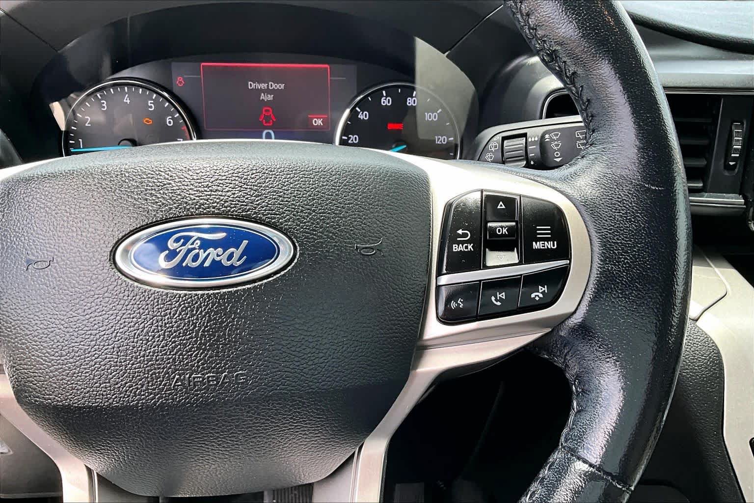 Used 2022 Ford Explorer XLT w/ Equipment Group 202A RWD image 23