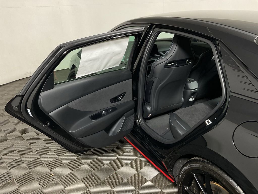 New 2025 Hyundai Elantra N image 32