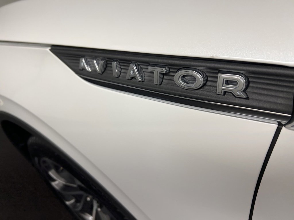 Used 2026 Lincoln Aviator Reserve w/ Illumination Package image 40