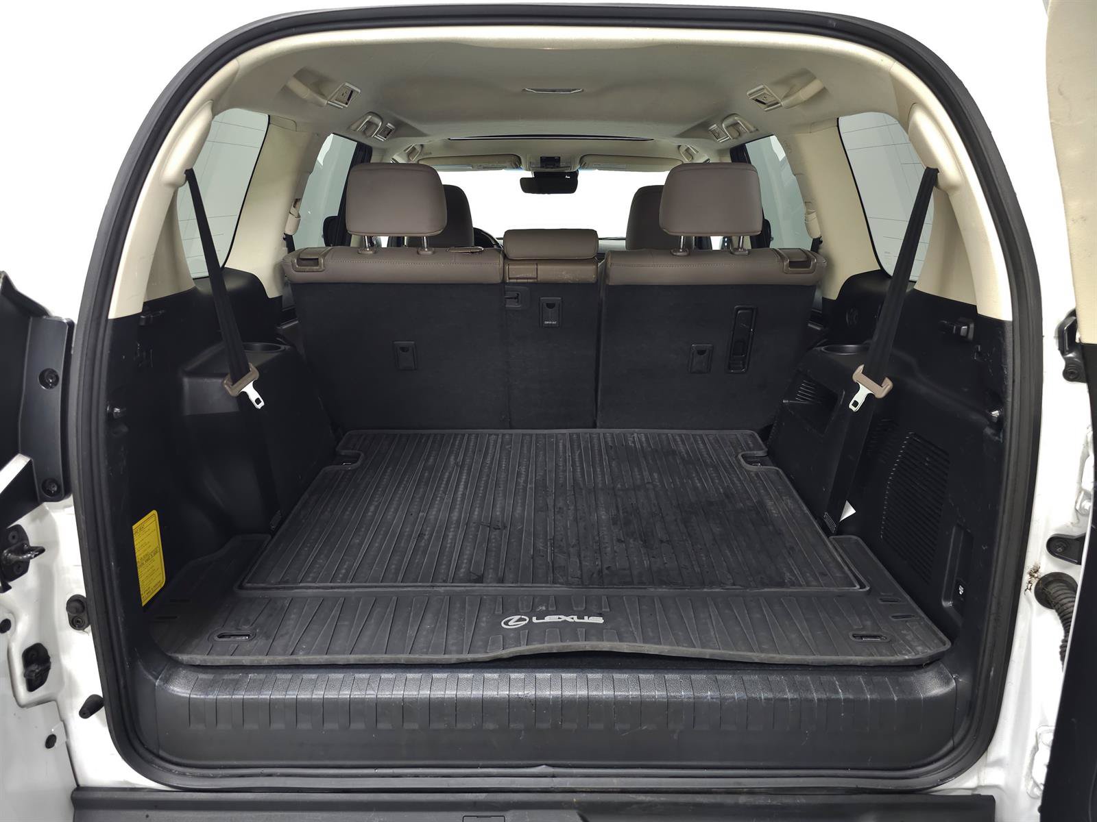 Certified 2023 Lexus GX 460 Premium w/ Premium Package AWD/4WD image 8