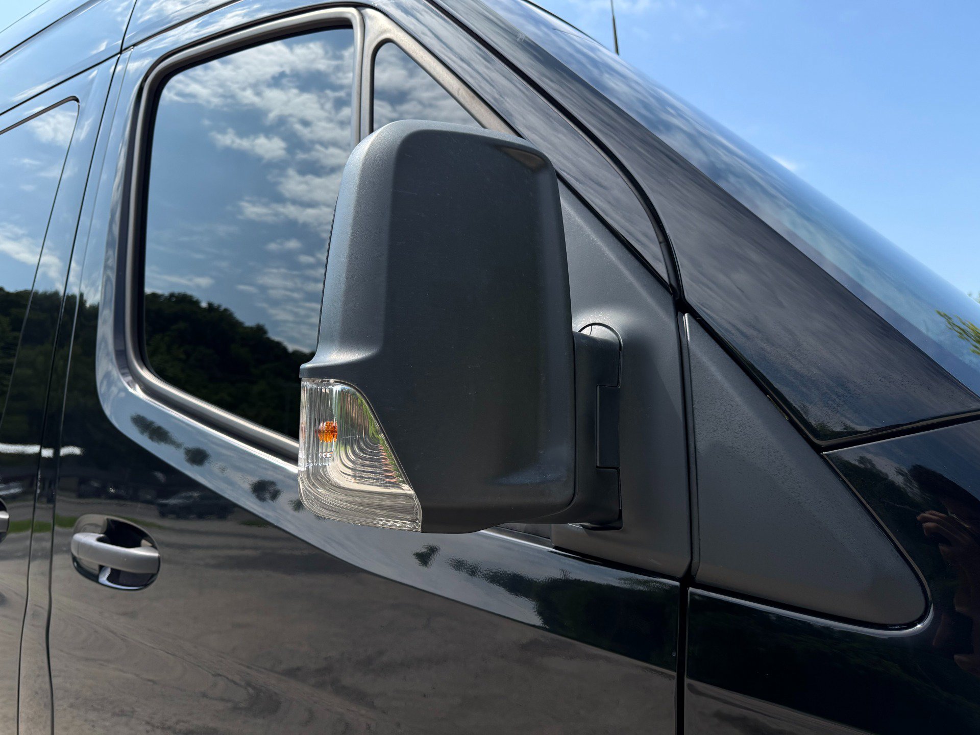 Used 2022 Mercedes-Benz Sprinter 3500 image 56