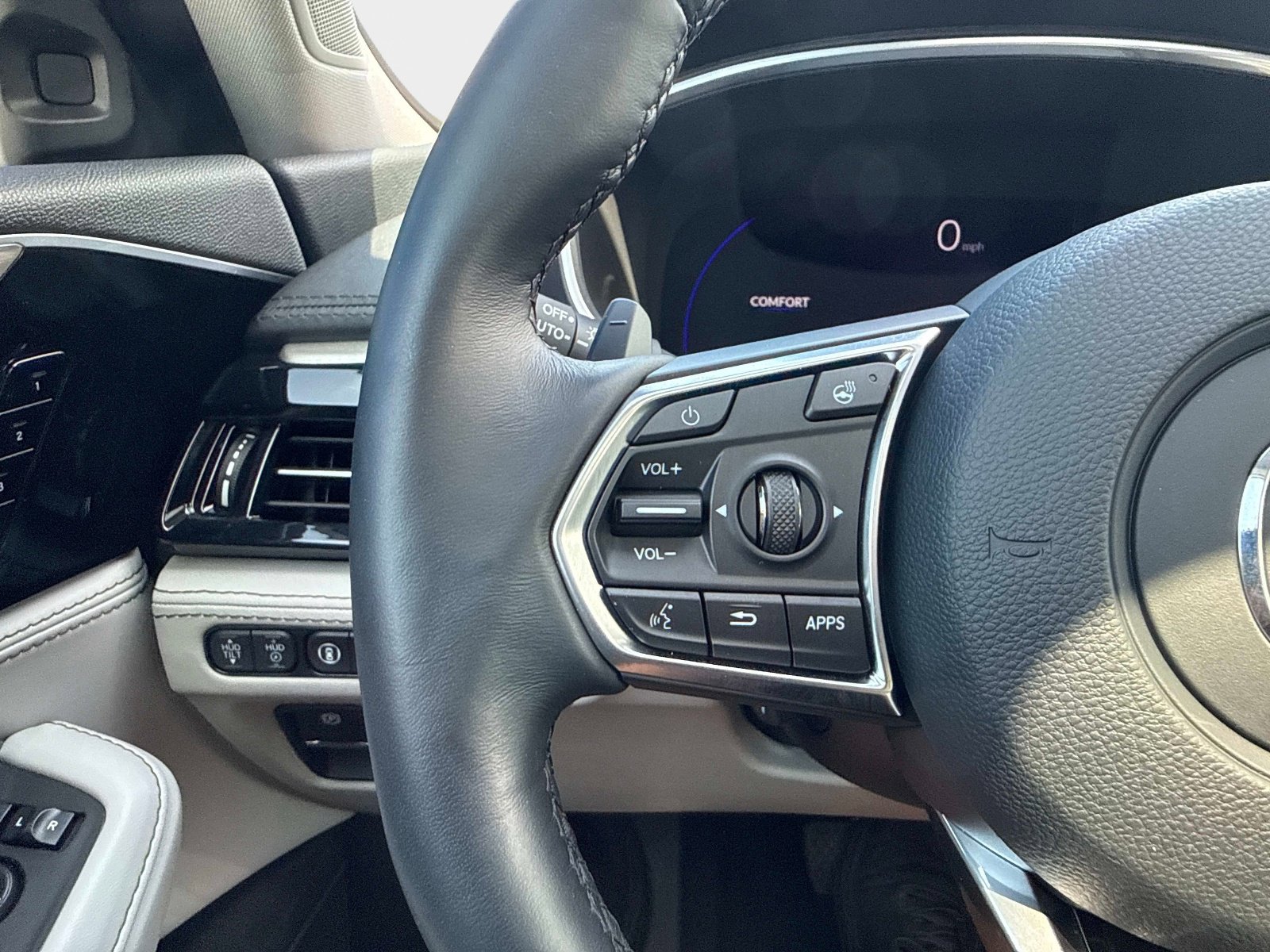 Used 2023 Acura MDX SH-AWD w/ Advance Package image 28