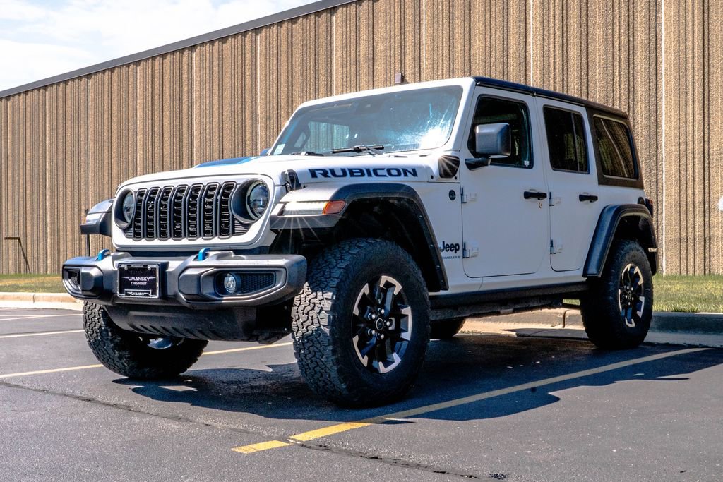 Used 2024 Jeep Wrangler Unlimited Rubicon 4xe AWD/4WD image 4