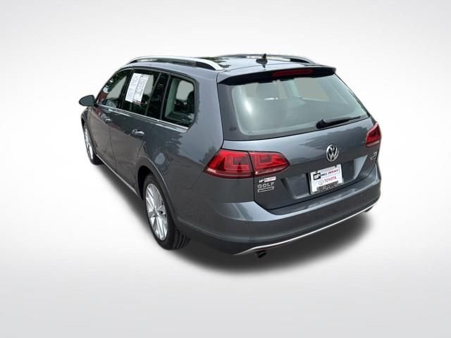 Used 2017 Volkswagen Golf Alltrack SEL AWD/4WD image 3