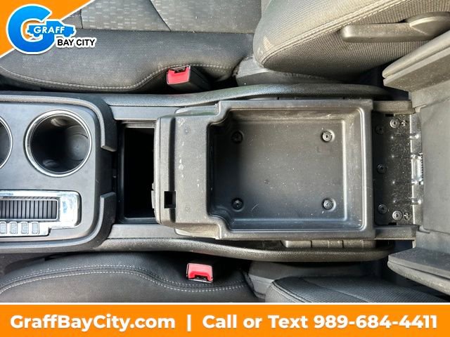 Used 2015 GMC Acadia SLE image 24