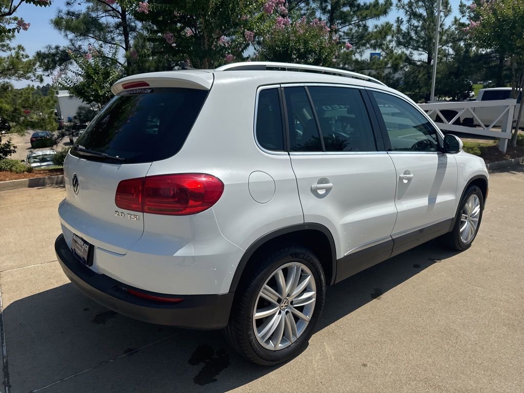 Used 2015 Volkswagen Tiguan SEL image 3
