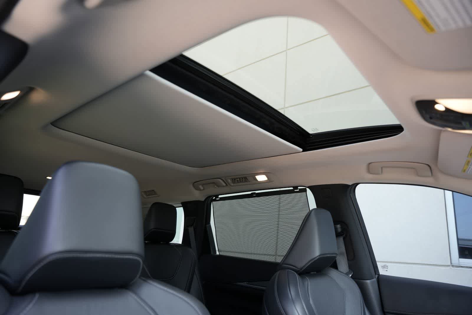 Certified 2023 INFINITI QX60 Luxe w/ Cargo Package FWD image 24