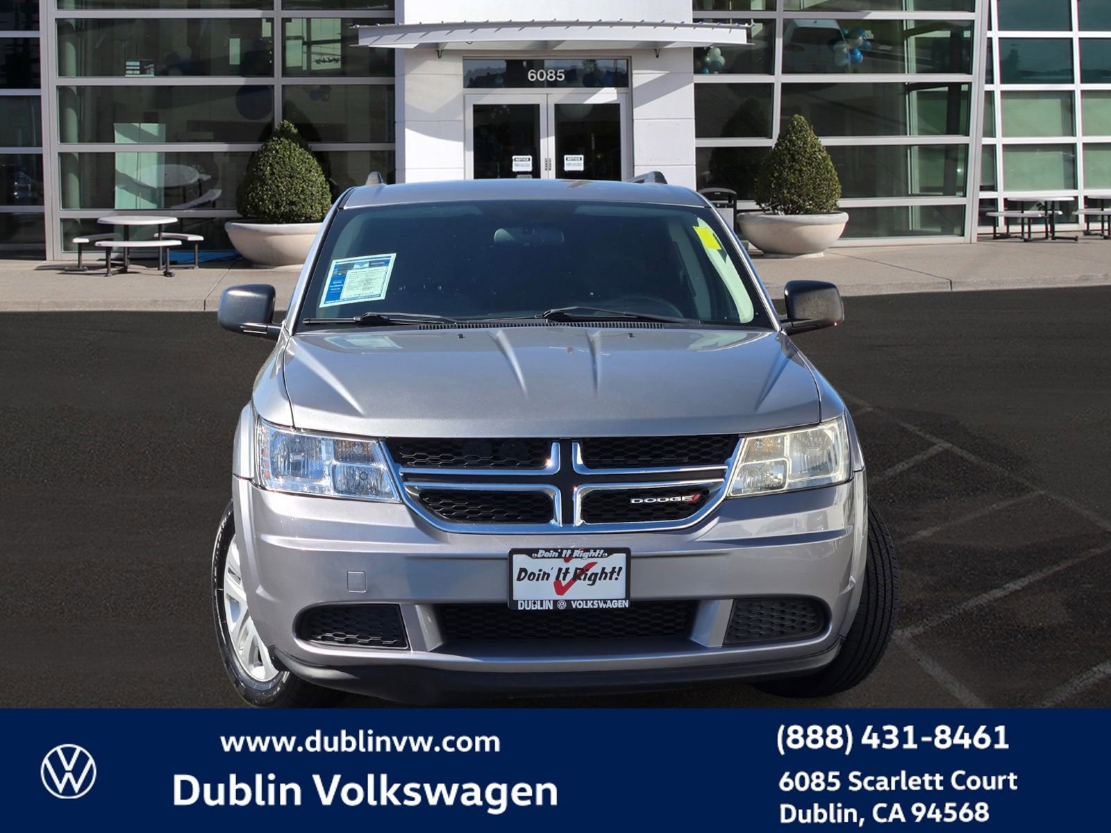 Used 2018 Dodge Journey SE image 2