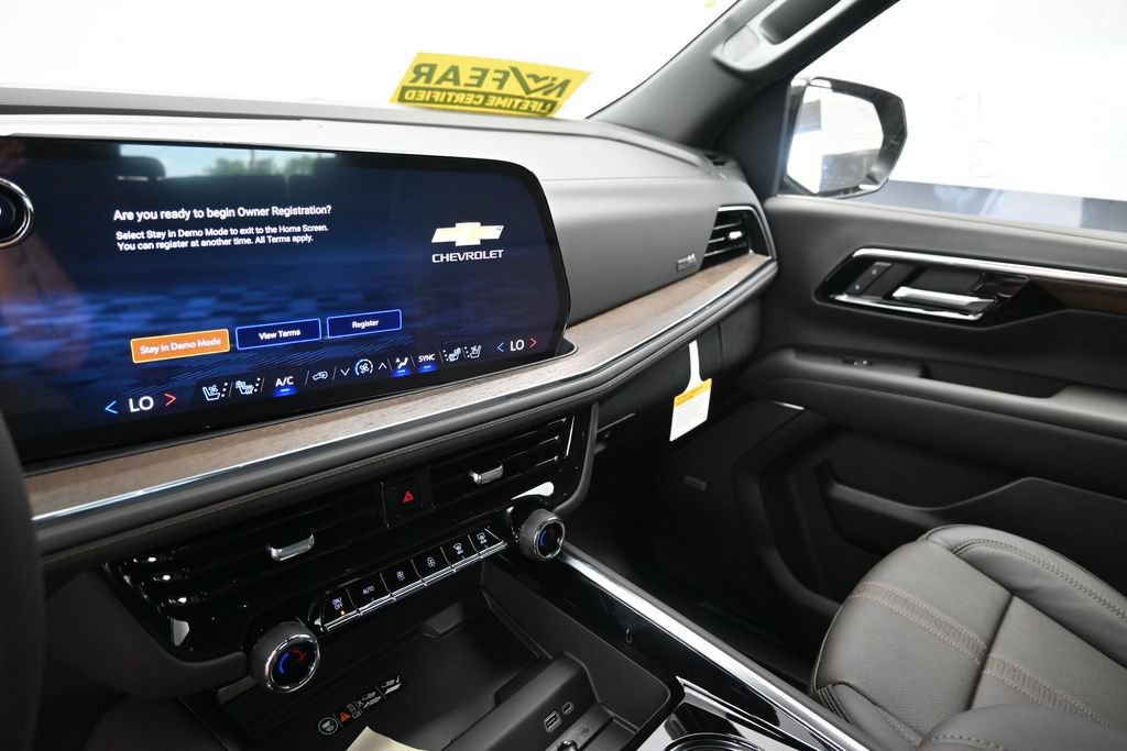 New 2026 Chevrolet Suburban High Country AWD/4WD image 20