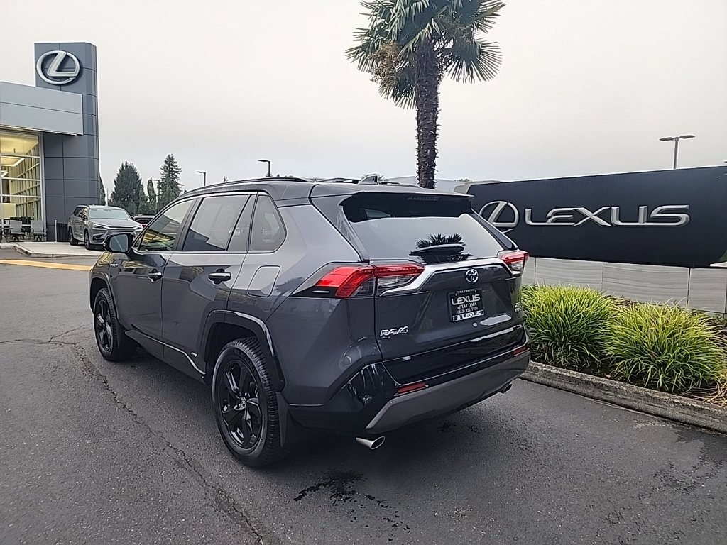Used 2020 Toyota RAV4 XSE AWD/4WD image 3