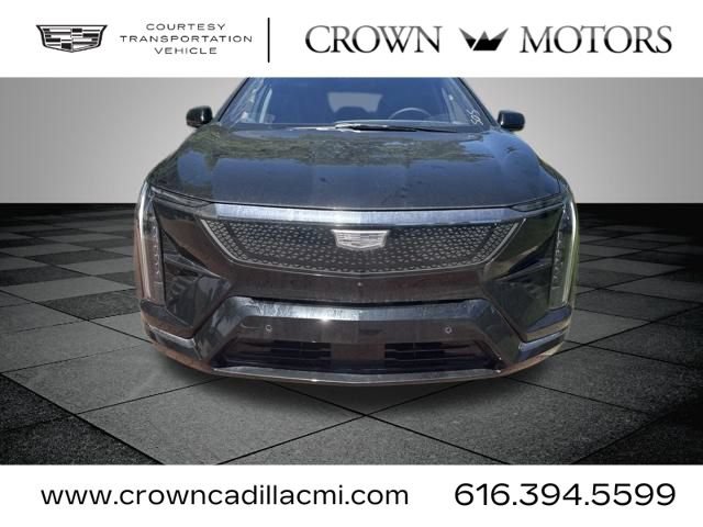 Used 2026 Cadillac Optiq Sport 1 w/ LPO, Floor Liner Package AWD/4WD image 2
