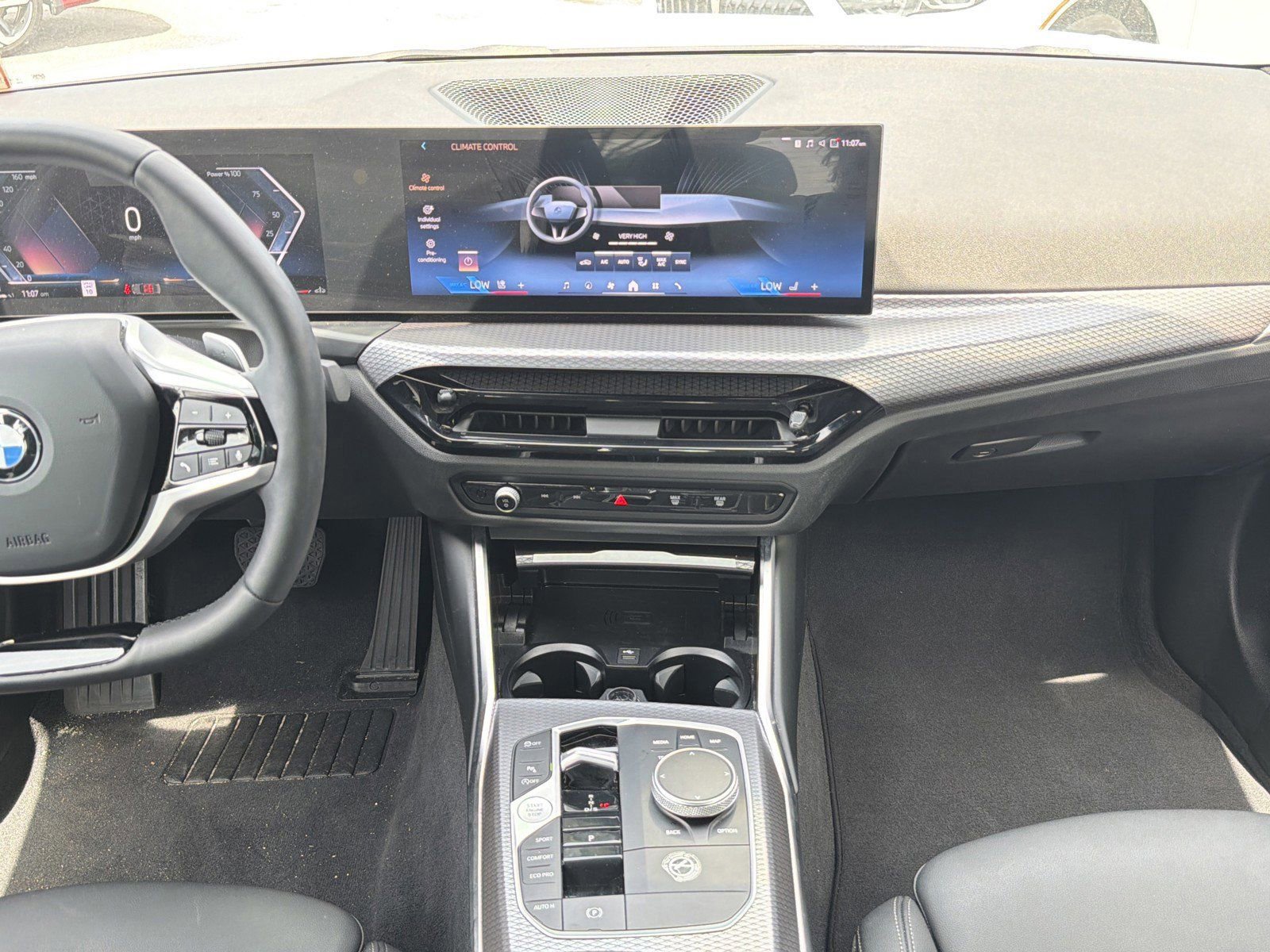 Certified 2025 BMW 330i xDrive Sedan AWD/4WD image 15