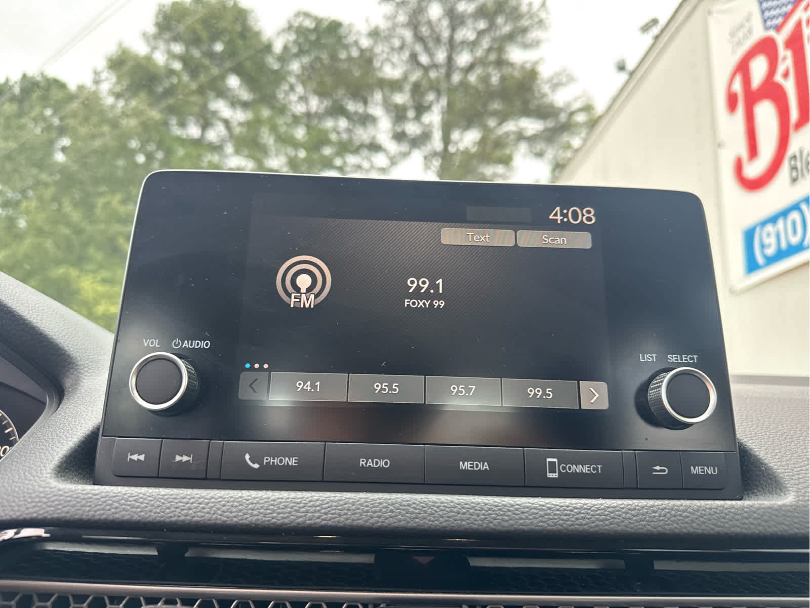 Used 2024 Honda Civic EX image 27