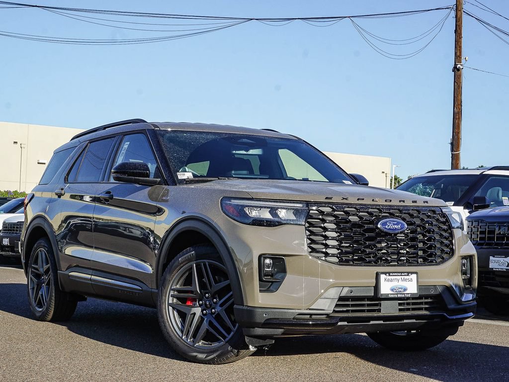 New 2026 Ford Explorer ST-Line w/ ST-Line Street Pack RWD image 1