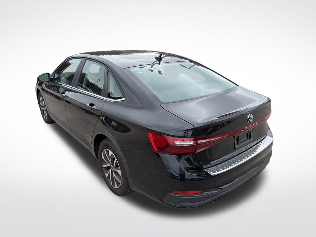Used 2025 Volkswagen Jetta S image 7