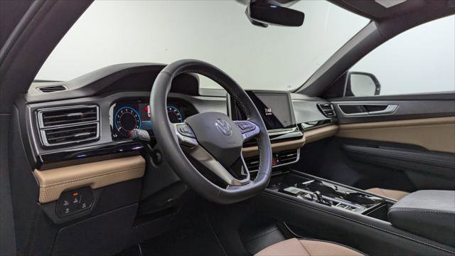 Used 2024 Volkswagen Atlas Cross Sport SE image 23