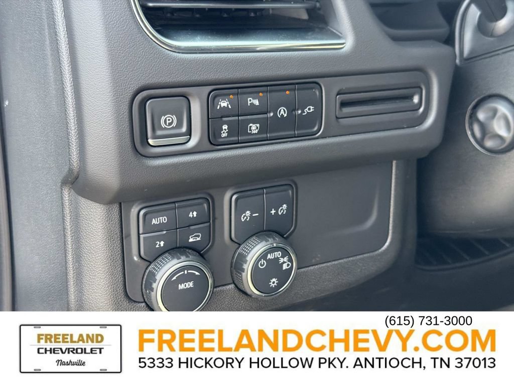Used 2022 Chevrolet Tahoe RST w/ Sport Performance Package AWD/4WD image 28