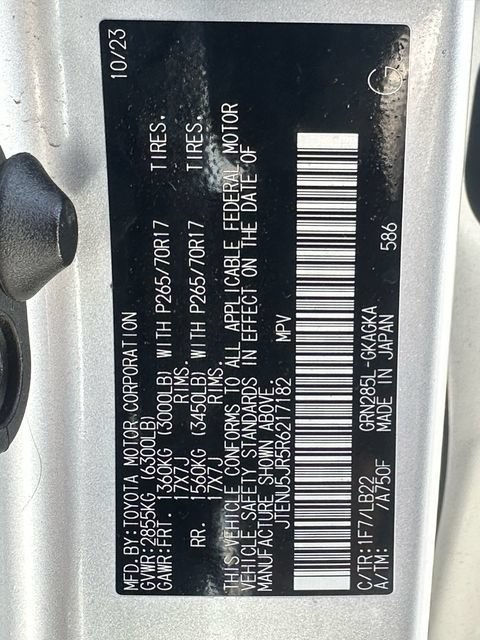 Certified 2024 Toyota 4Runner SR5 Premium w/ Moonroof Package AWD/4WD image 43