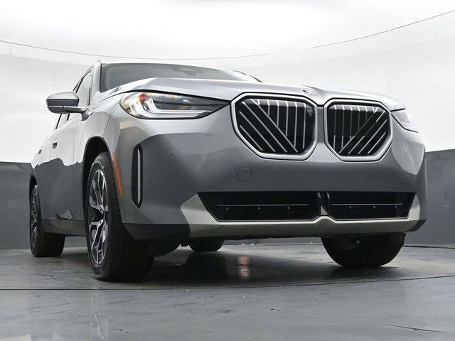 Used 2025 BMW X3 xDrive30i AWD/4WD image 45