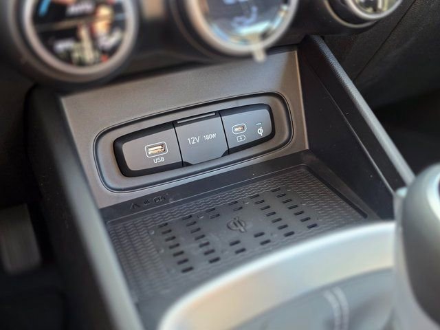 New 2026 Hyundai Venue SEL FWD image 29