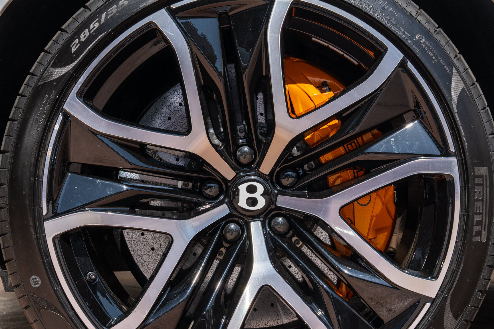 Used 2026 Bentley Bentayga Speed AWD/4WD image 15