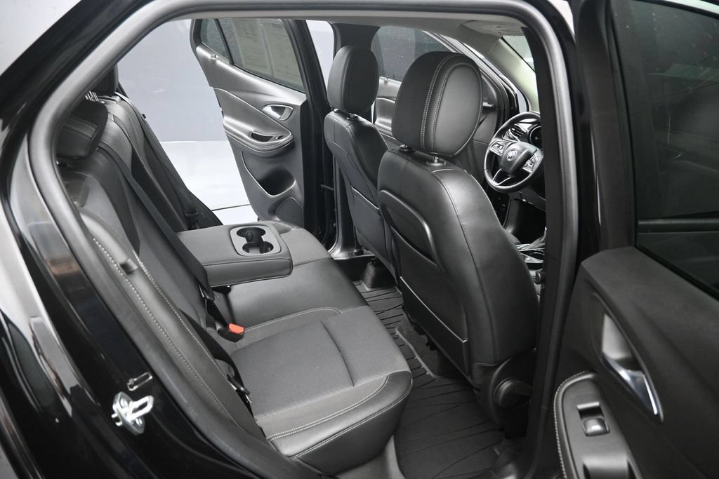 Used 2023 Buick Encore GX Select w/ Sport Touring Package FWD image 29